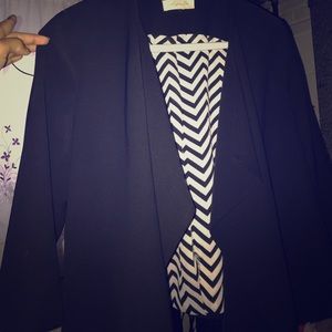 Black flowy blazer like cardigan