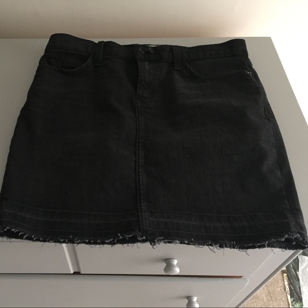 Current Elliot skinny mini denim skirt size 27