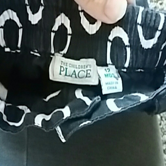 Bundle of 12 month Capri - Picture 3 of 3