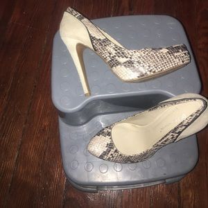 BCBGeneration heels