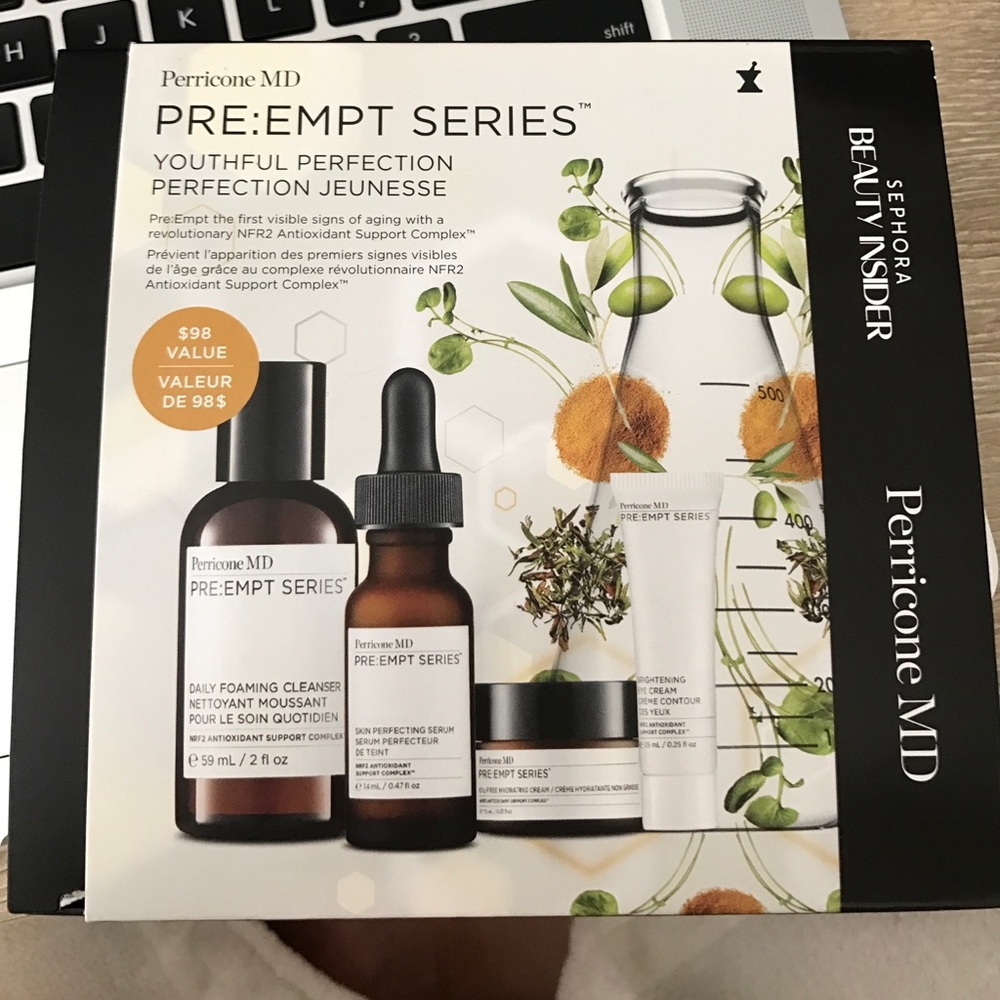 Perricone MD travel kit