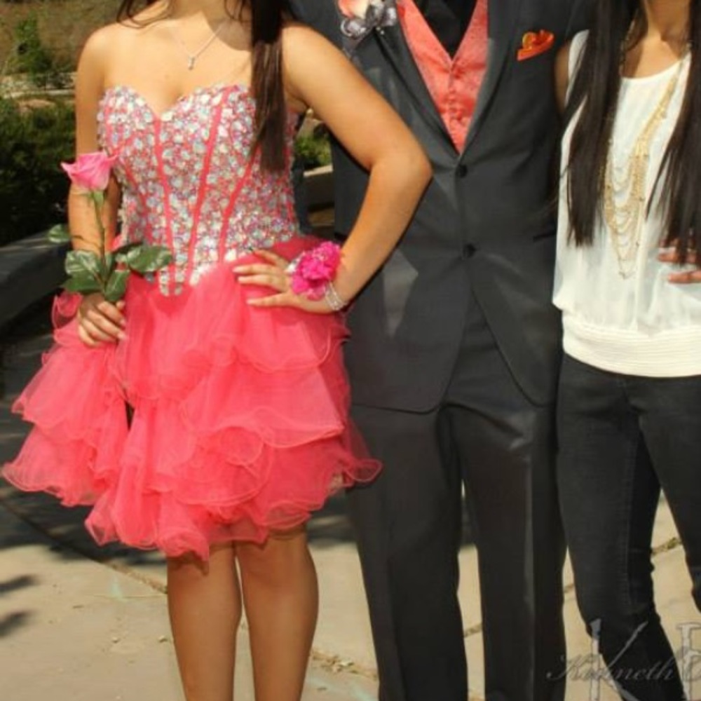 Prom Dress - Picture 3 of 5