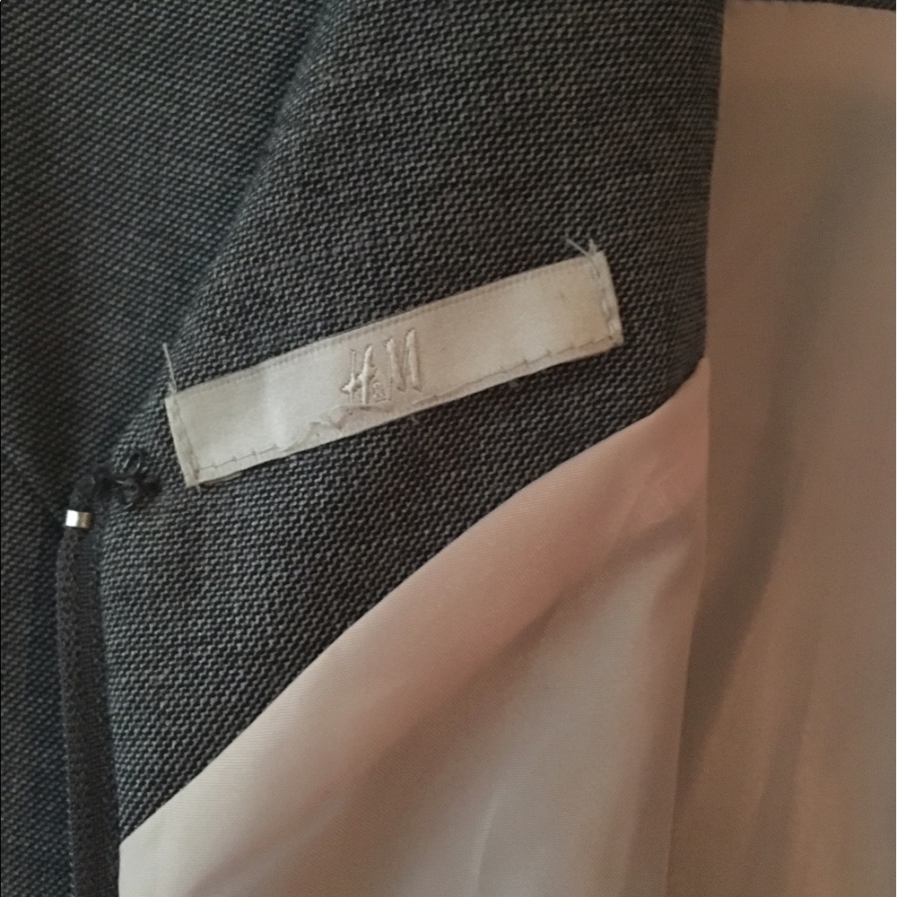 Formfitting shift dress - Picture 2 of 7