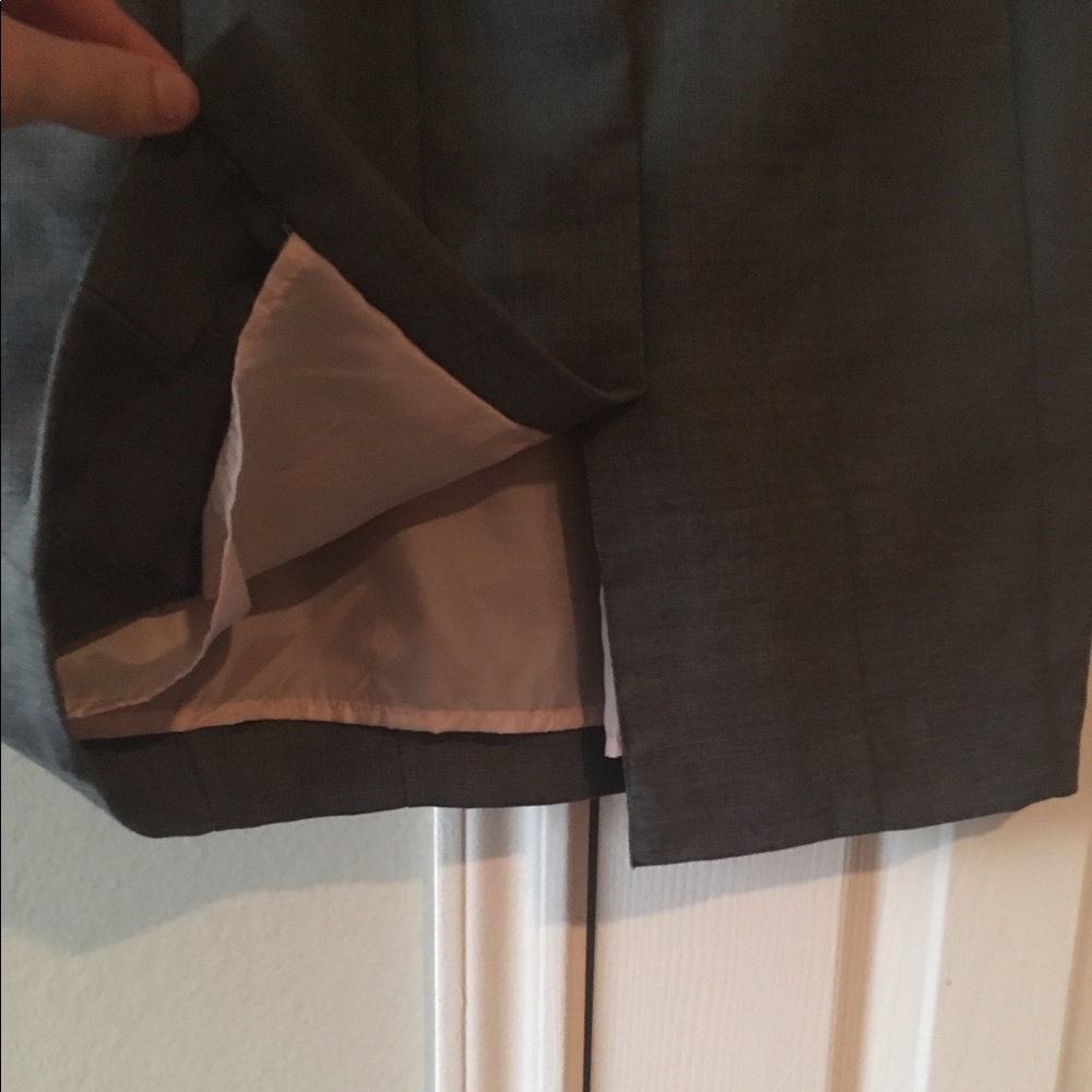 Formfitting shift dress - Picture 3 of 7