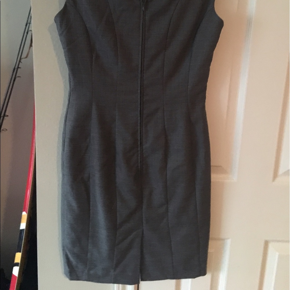 Formfitting shift dress - Picture 7 of 7