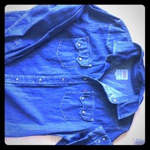 Levi's _ Red tab Long Sleeve button up