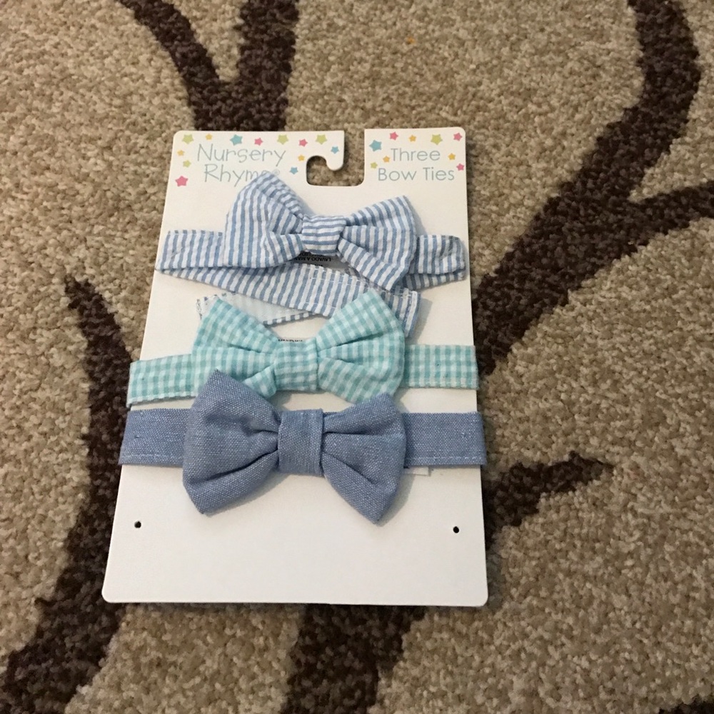Velcro bow tie set of three
