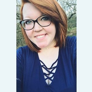 Meet your Posher, Melissa