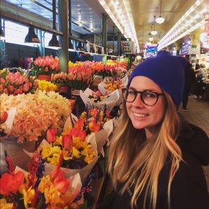 Meet your Posher, Emily