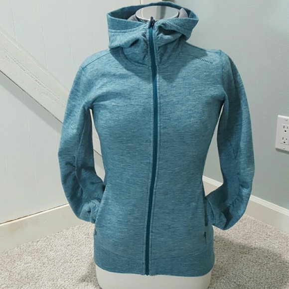 brooks run happy jacket