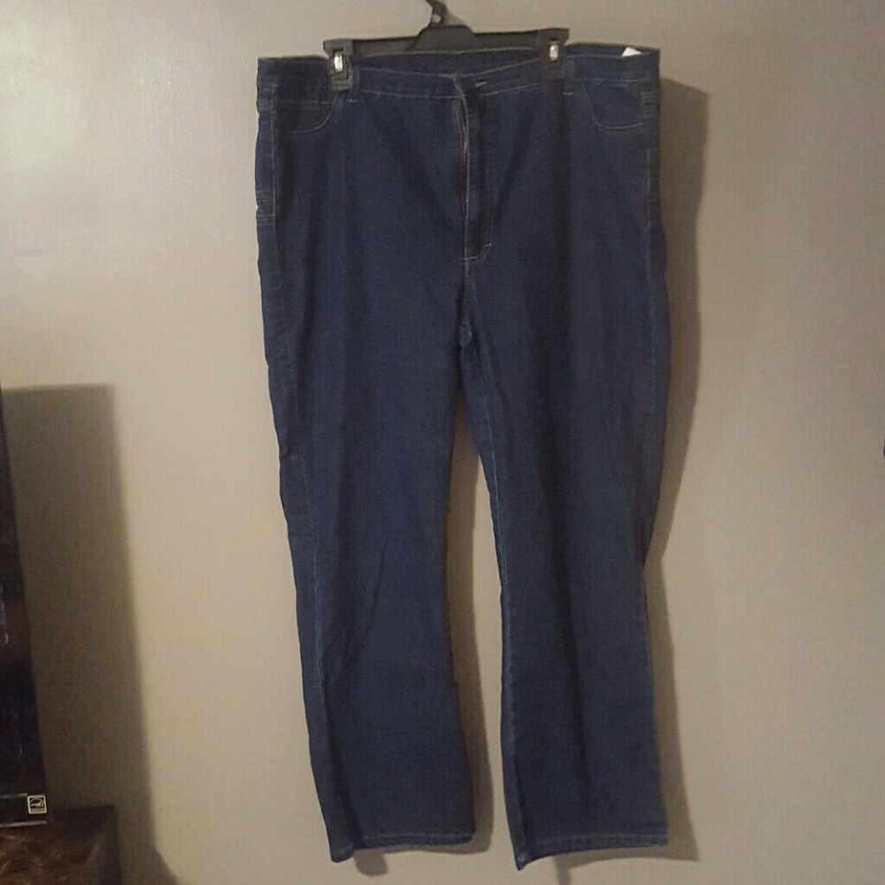 Curve Central Jeans
