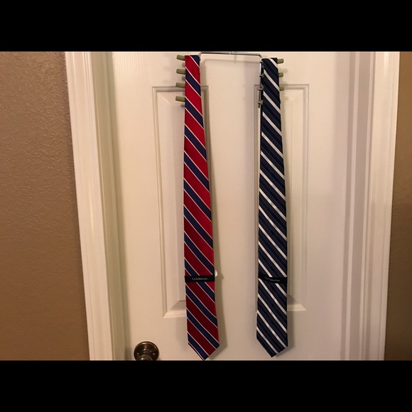 Bundle of 2 Croft & Barrow Neck Ties Dress Neckties Diagonal Stripes NWT - Picture 1 of 2