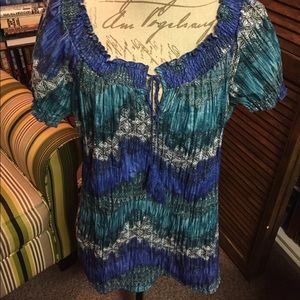 Cato short sleeve top size 18/20W Cato short sleeve top size 18/20W