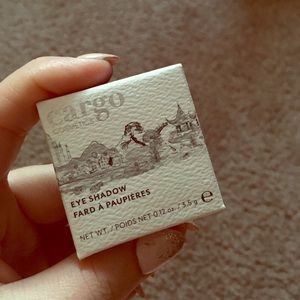 Cargo eyeshadow