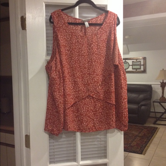 Ava Viv Tops - Size 4X Ava Vav top good condition