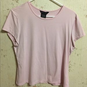 Pink top. Pet friendly home