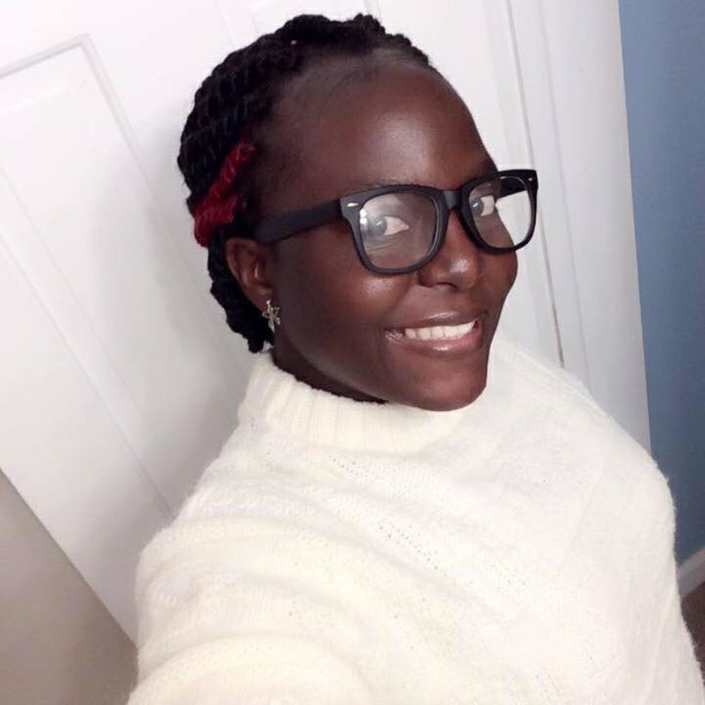 Meet your Posher, Claire