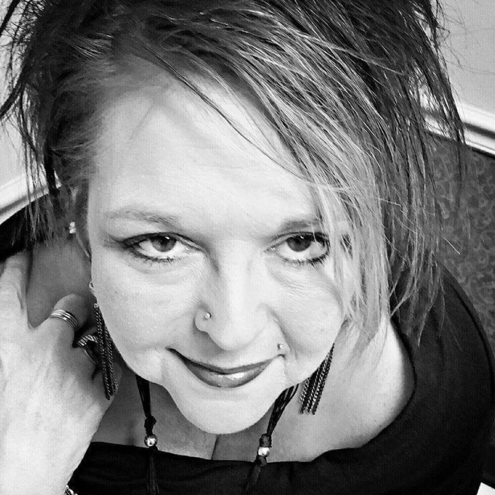 Meet your Posher, Melysa