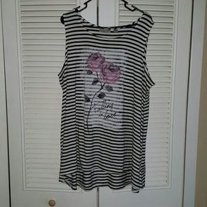 Avenue Black and White stripe tee with design