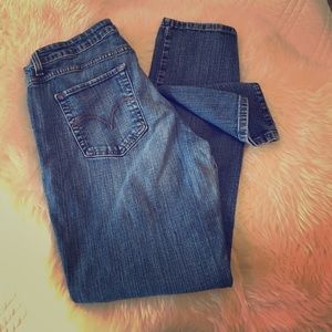 Levi jeans