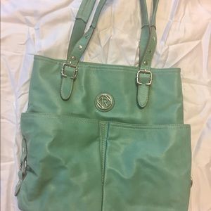 Over-the-shoulder Medium-Sized Purse!