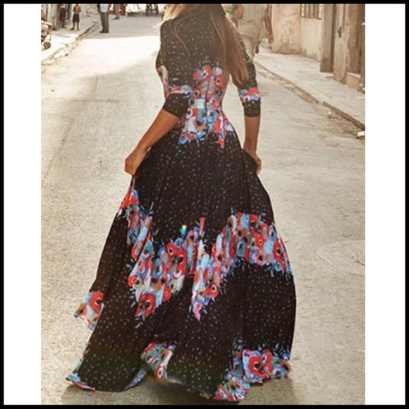 Floral Fabulous Maxi - Picture 3 of 8