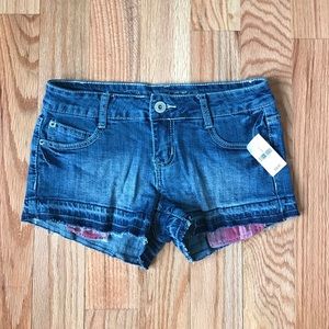🎉Brand New! Plaid Shorts
