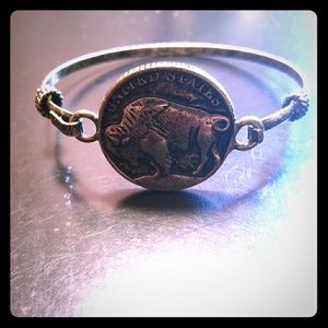 Buffalo bracelet