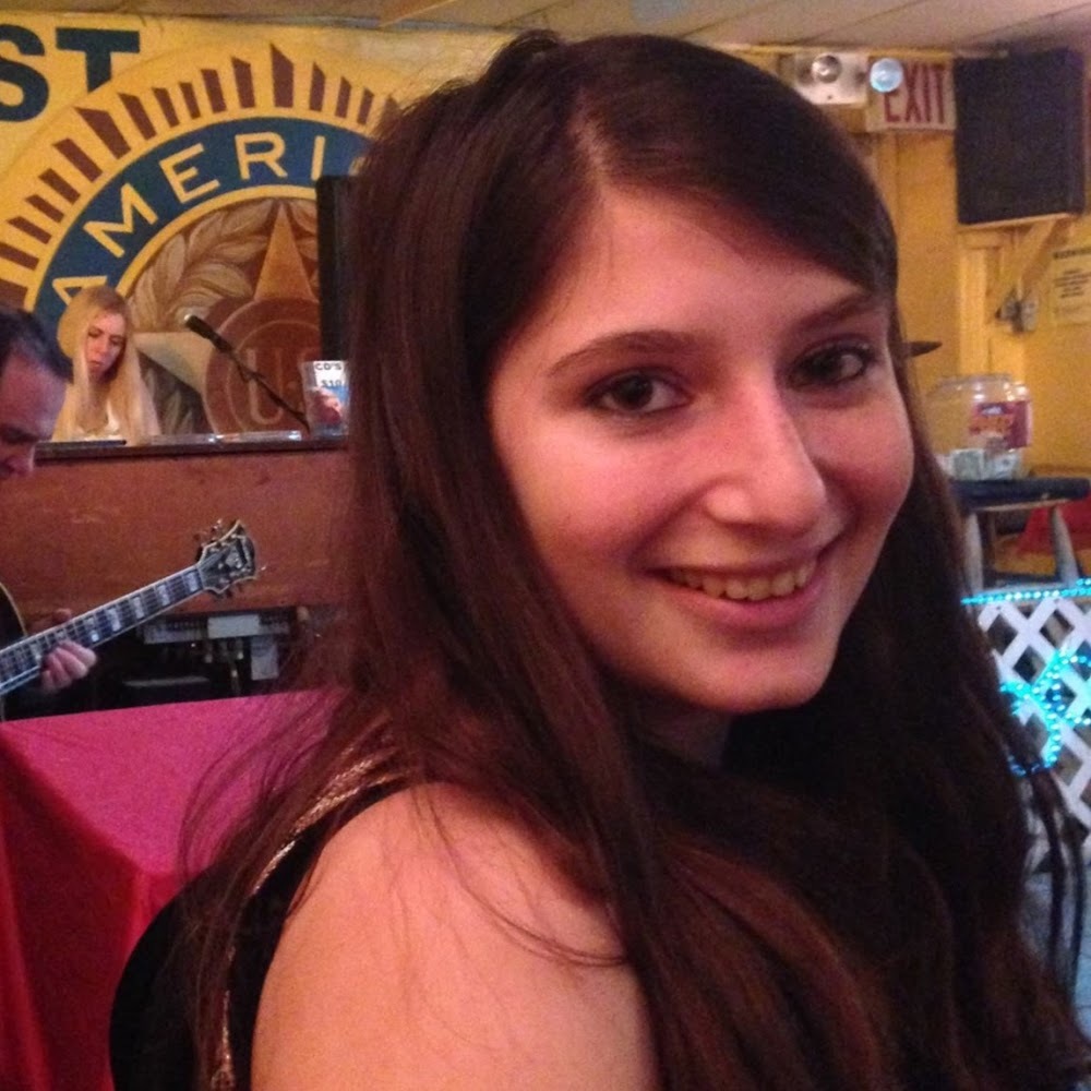 Meet your Posher, Eva