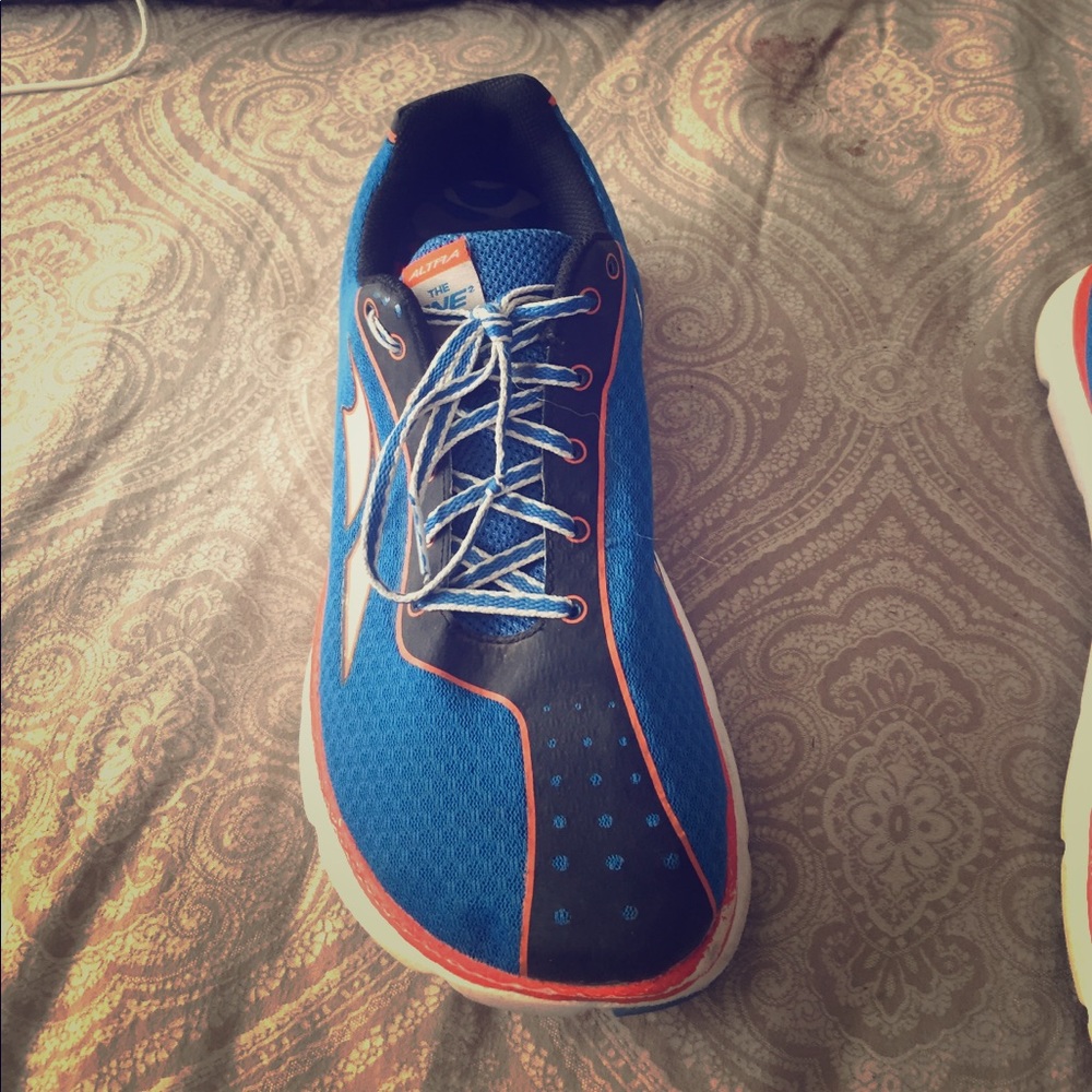 ALTRA ZERO DROP RUNNING SHOE