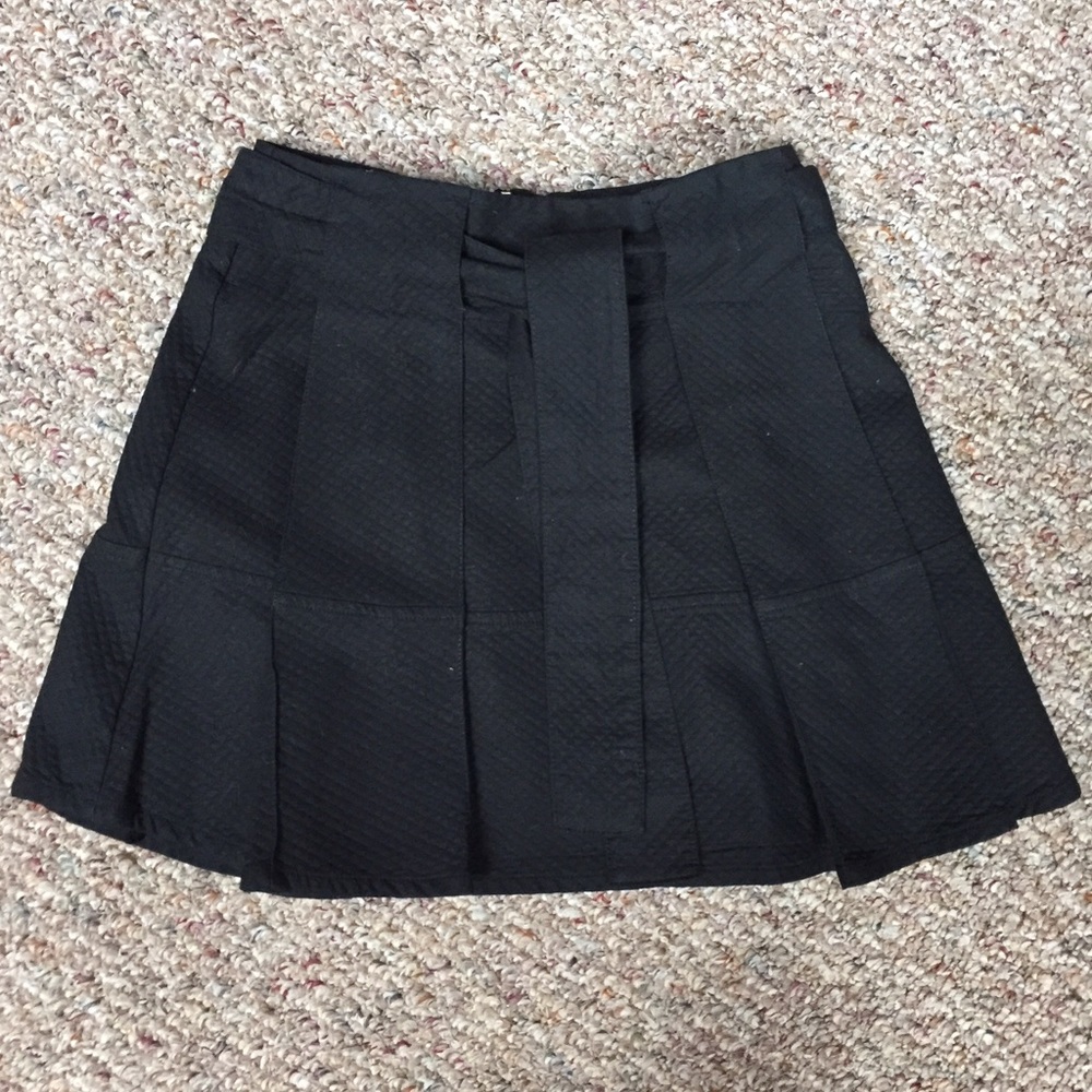 Black wide pleat skirt