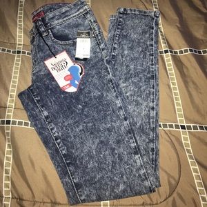 Wanna Betta Butt? Jeans