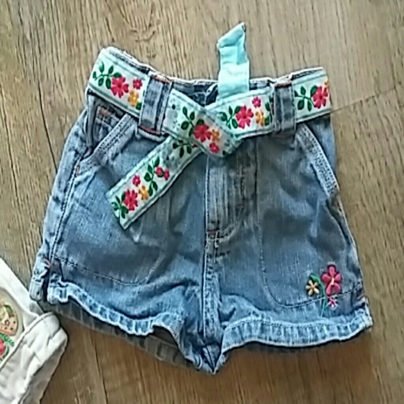 Bundle of shorts - Picture 3 of 3