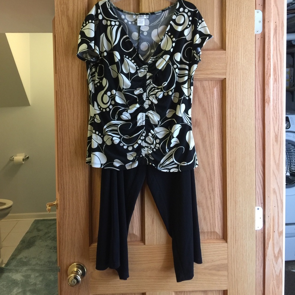 Top and Capri outfit