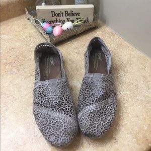 Toms Lace Silver Slip Ons