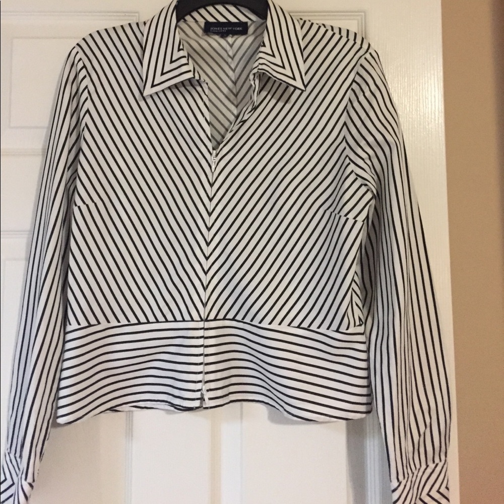Black white striped blouse