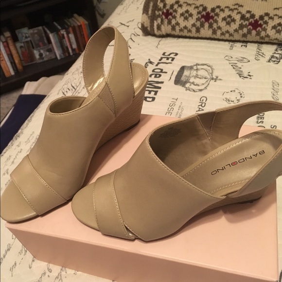 Bandolino summer wedges - Picture 2 of 4