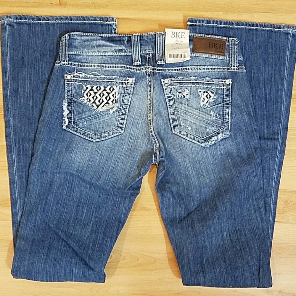 NWT BKE Stella Kick Flare jeans, 26L