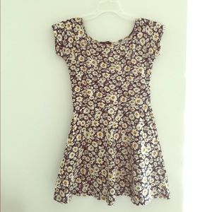Daisy short skater dress