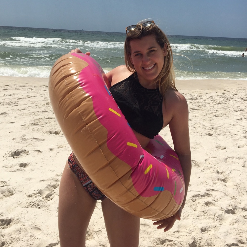 Meet your Posher, Victoria!