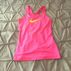 Nike tank