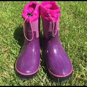 Youth Size 3 Bogs Rain/Snow Boots