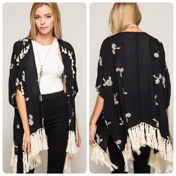 The NEW Boutique Tops - Black and White Floral Kimono w/ Fringe & Tassels