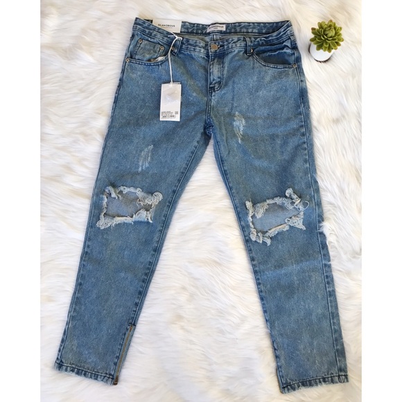 NWT Glamorous Distressed Boyfriend Jeans - Picture 2 of 4