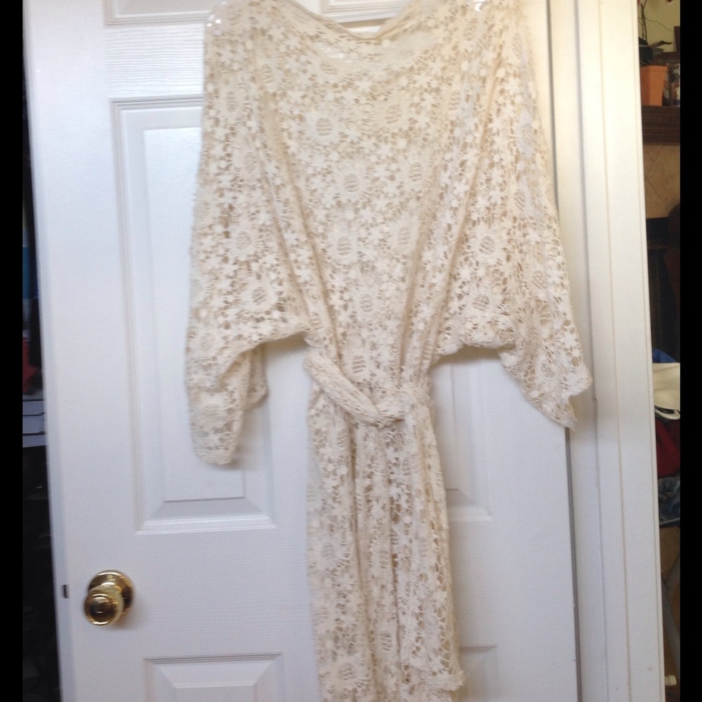 Venus Lace cover dress