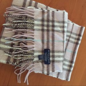 Burberry cashmere scarf