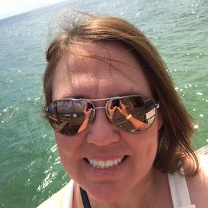 Meet your Posher, Donna