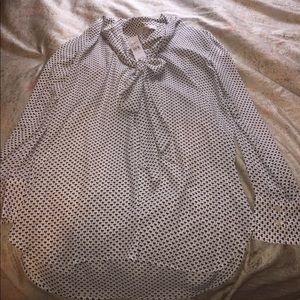 Never been worn, Loft blouse