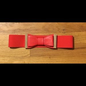 Red bow belt. Pet friendly home