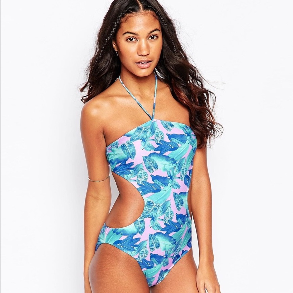 Motel Bee Sting Swimsuit in Palm Print from ASOS S